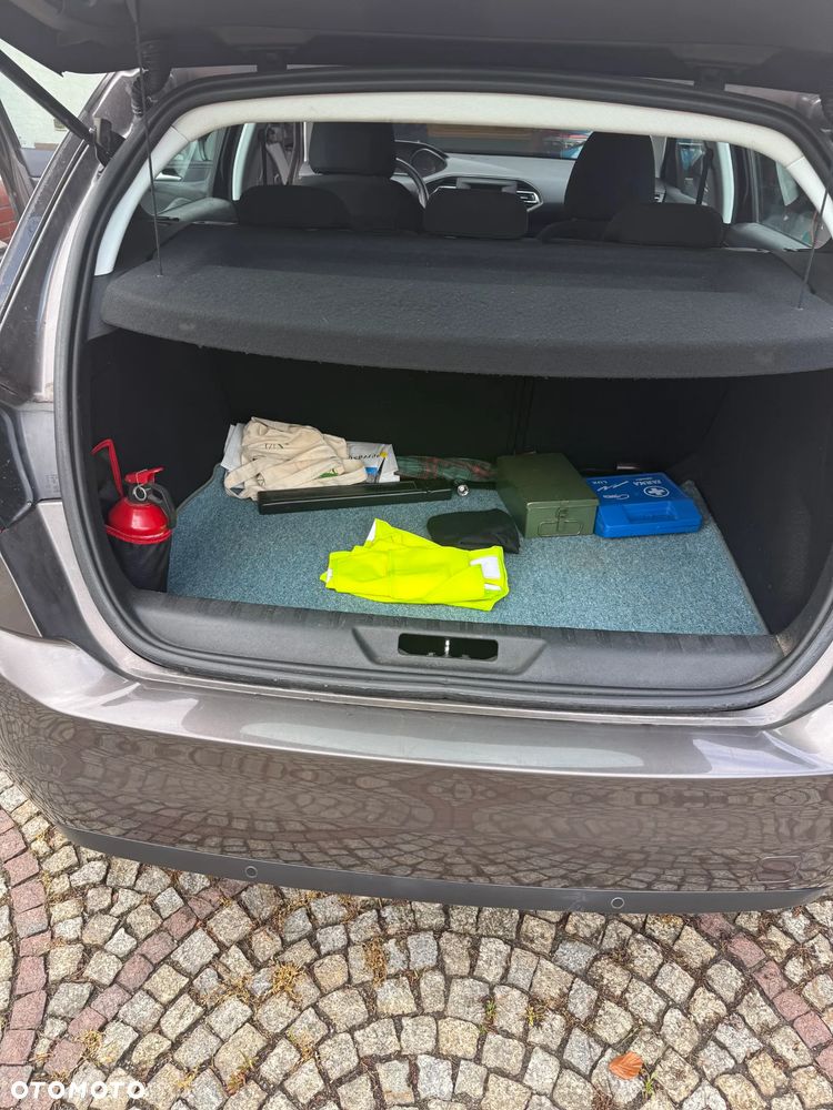 Peugeot 308 1.6 THP Access - 2