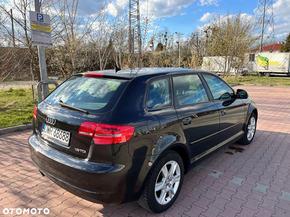 Audi A3 Sportback 1.9 TDI Attraction - 34