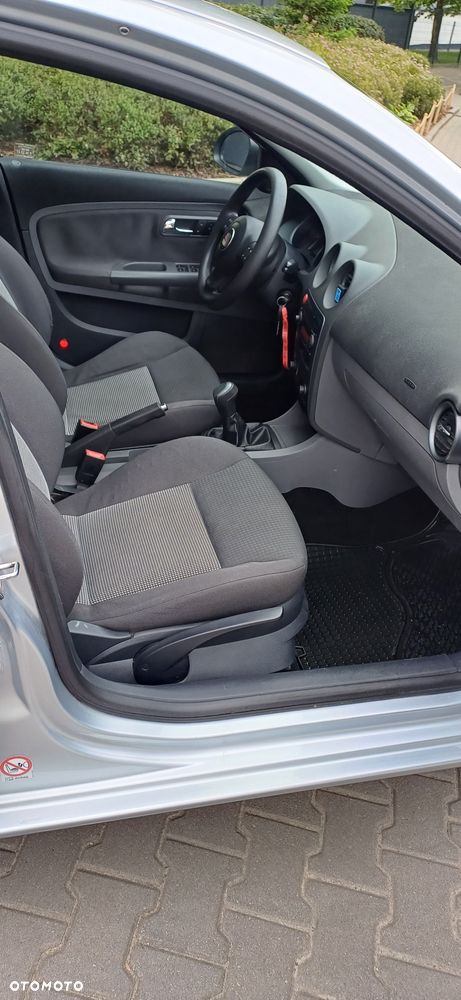 Seat Ibiza 1.4 16V Sport Edition - 11