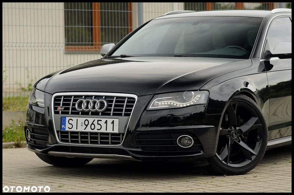Audi A4 - 12
