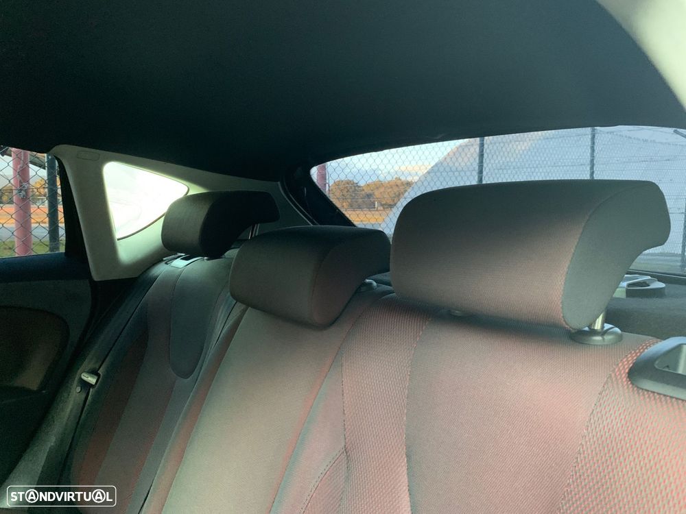 SEAT Leon 2.0 TDI FR DPF - 22