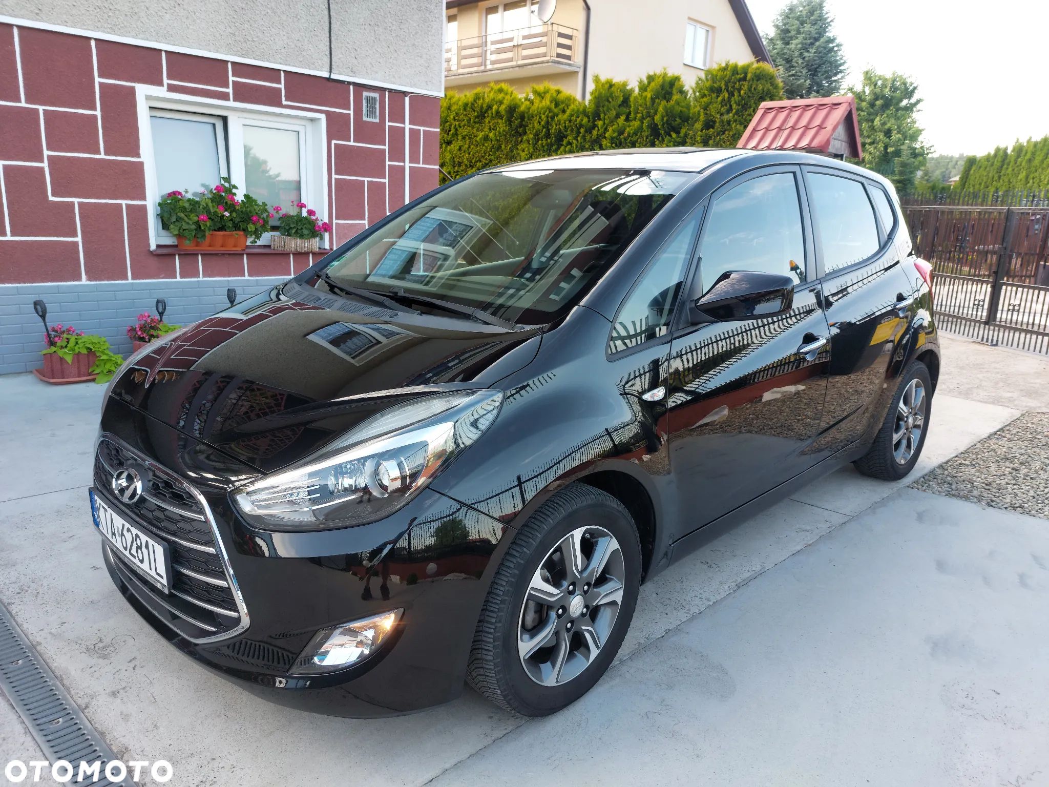 Hyundai ix20 1.6 Automatik Trend - 1