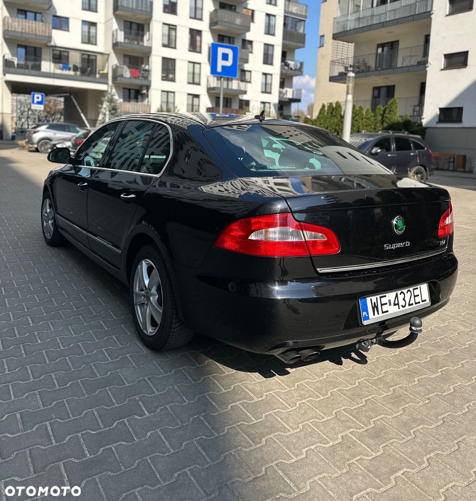 Skoda Superb 1.8 TSI Elegance DSG - 16