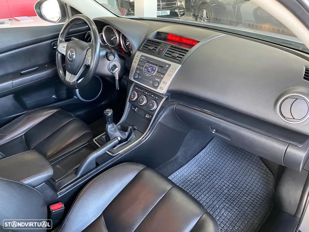 Mazda 6 MZR-CD 2.0 Sport - 24
