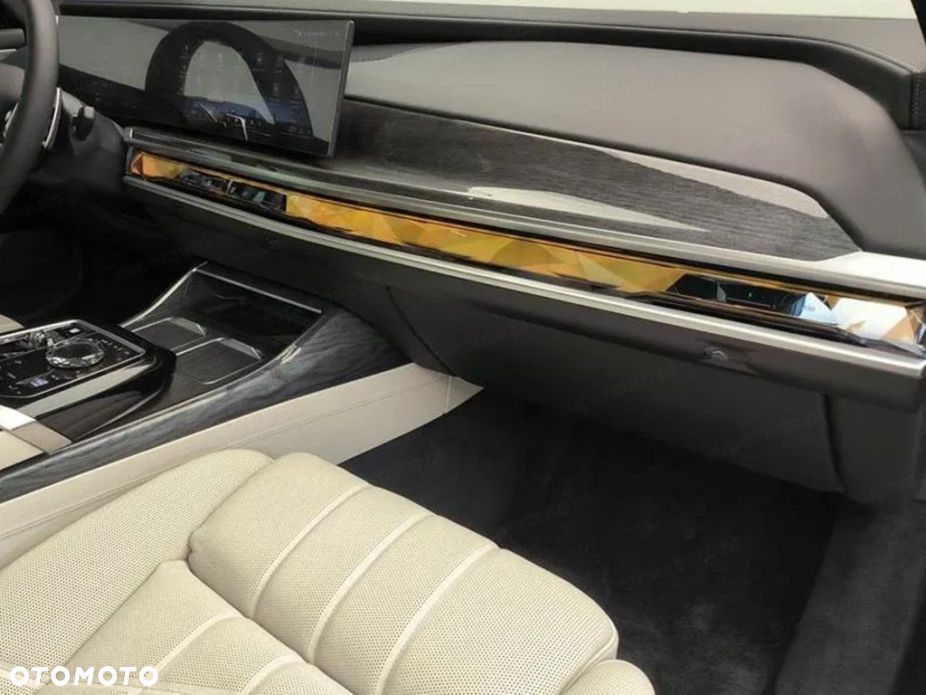 BMW Seria 7 740d xDrive mHEV M Sport sport - 14