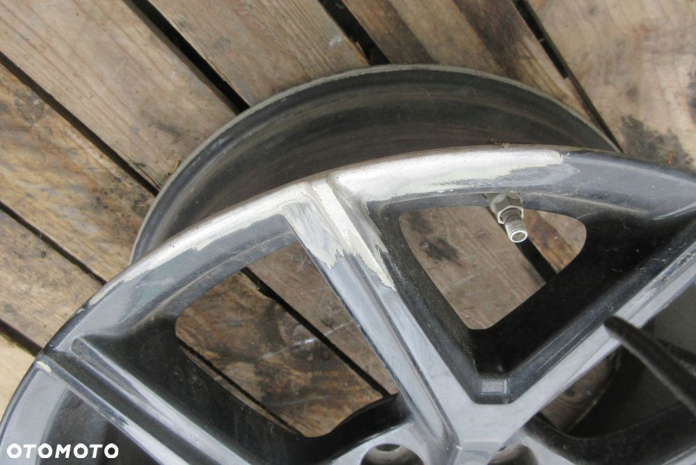 toyota oe alufelga 18 7,5j 5x114,3 et45 - 7