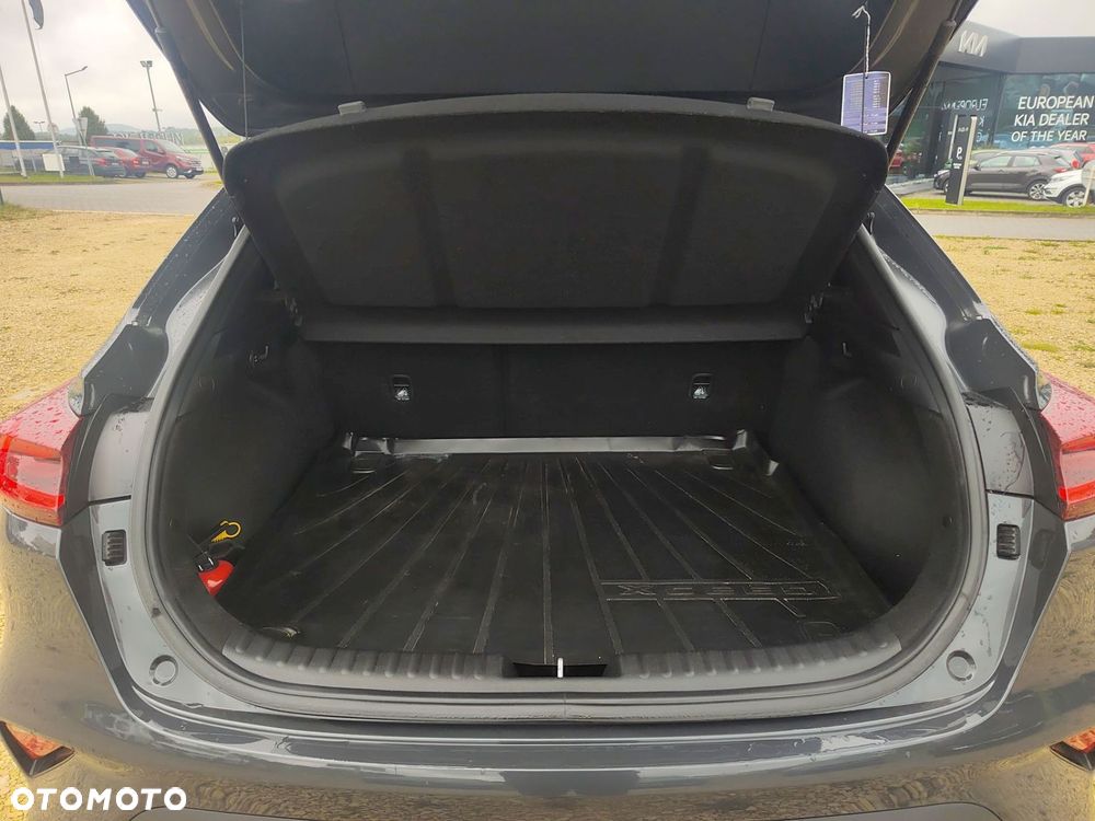 Kia XCeed 1.5 T-GDI M - 19