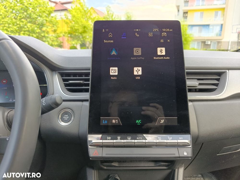 Renault Captur TCe 100 Techno - 33
