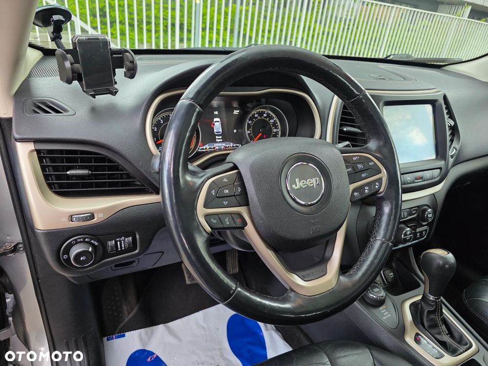 Jeep Cherokee 3.2 V6 Pentastar Active Drive I Automatik Limited - 8