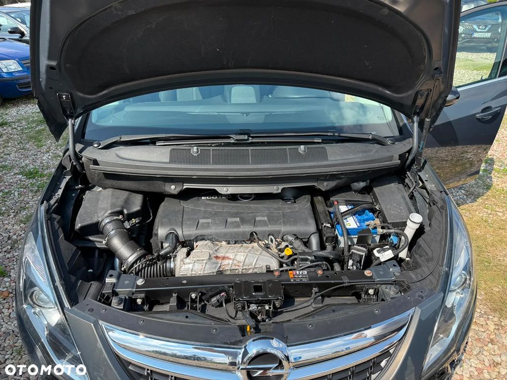 Opel Zafira Tourer 2.0 CDTI Edition - 24