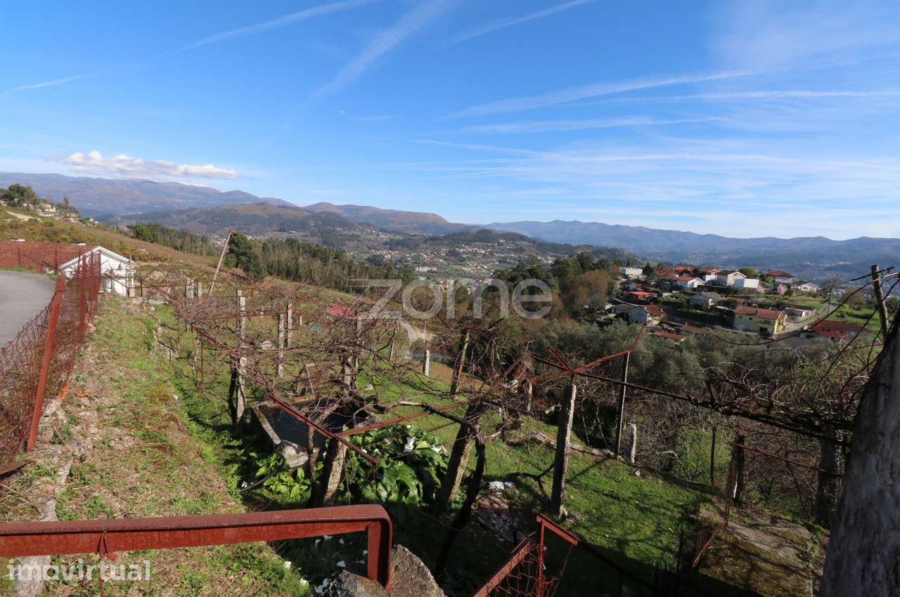 Ruína em Tabaçô, Arcos de Valdevez - Grande imagem: 3/17
