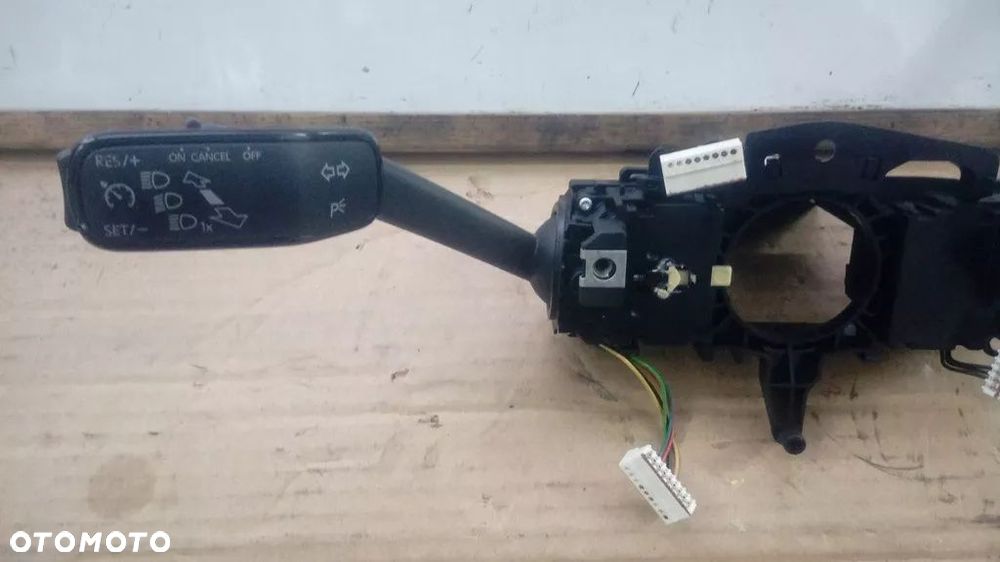 PRZEŁĄCZNIK ZESPOLONY SEAT LEON III 5Q0953507AC - 2