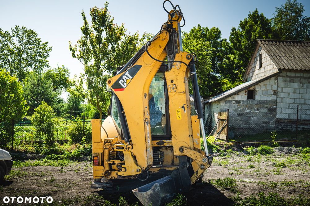 Caterpillar 422E - 7
