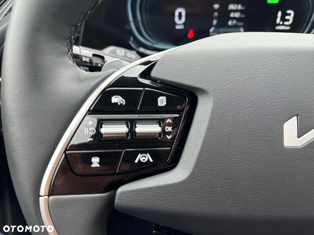 Kia Niro 1.6 GDI Hybrid L - 24
