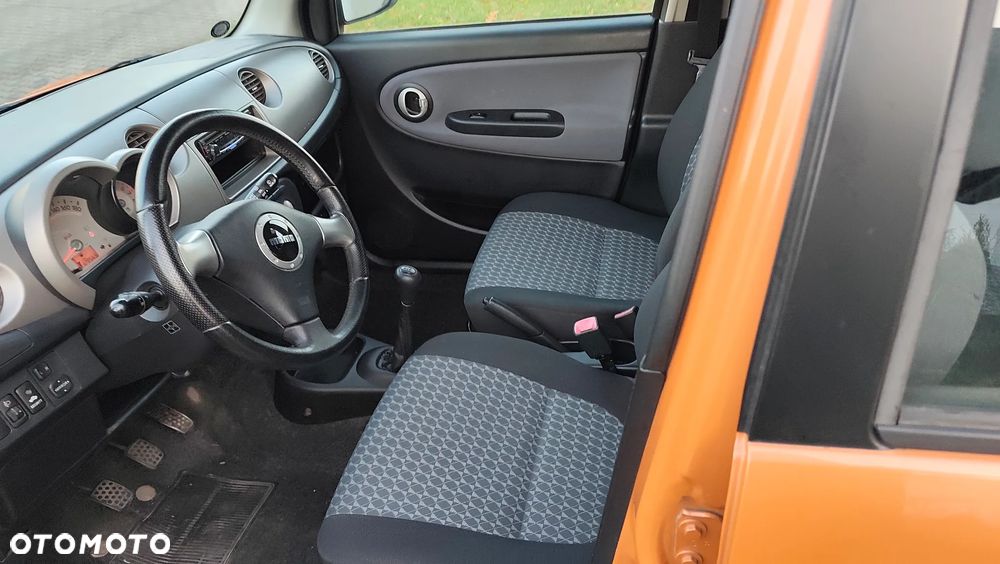 Daihatsu Trevis 1.0 Limited - 6