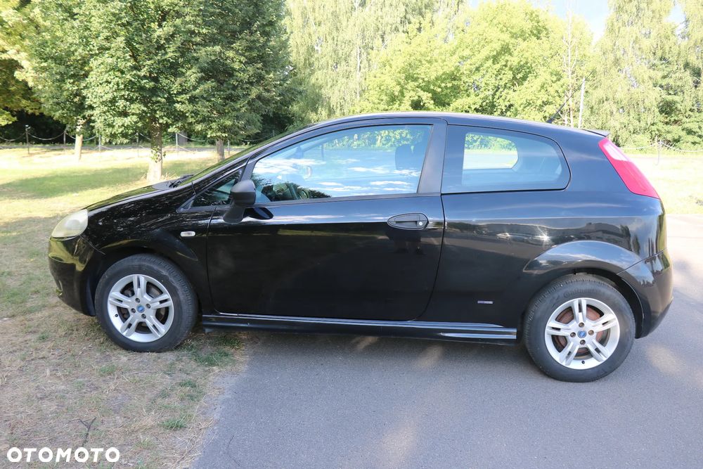 Fiat Grande Punto - 4
