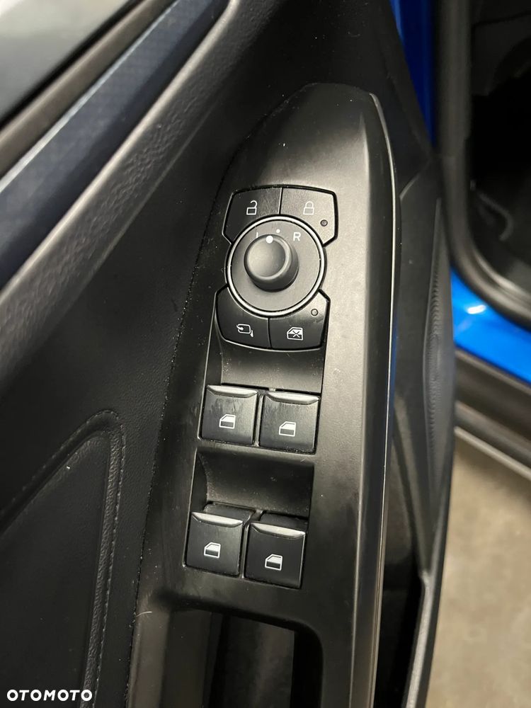 Ford Focus 1.0 EcoBoost mHEV Active X - 20