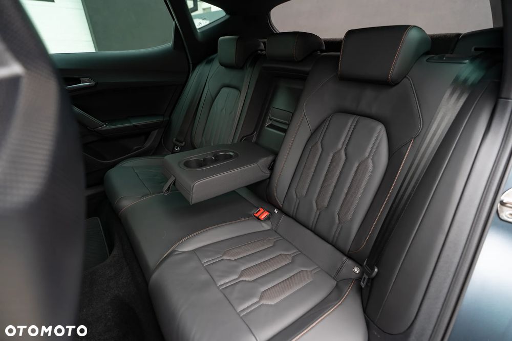 Cupra Formentor 2.5 TSI 4Drive VZ5 DSG - 25