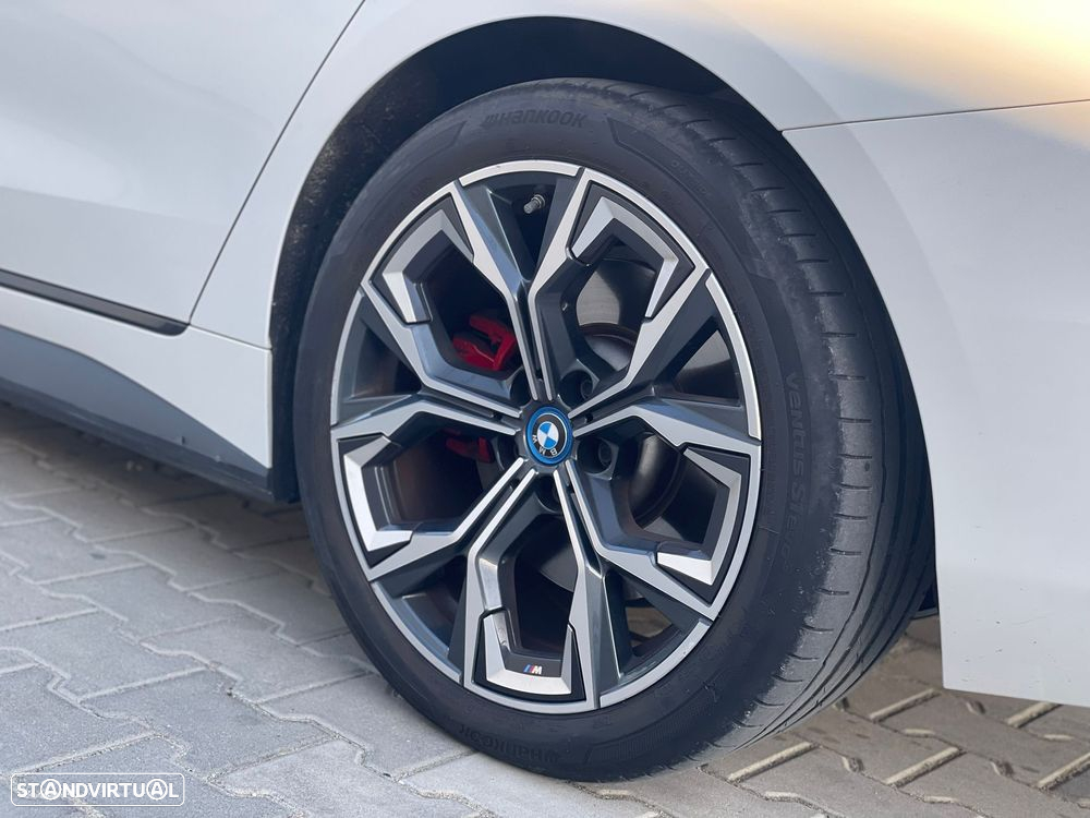 BMW i4 eDrive40 Pack Desportivo M - 12