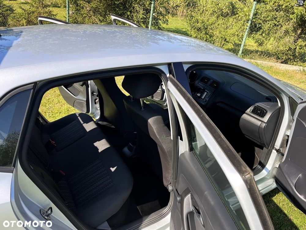 Volkswagen Polo - 9