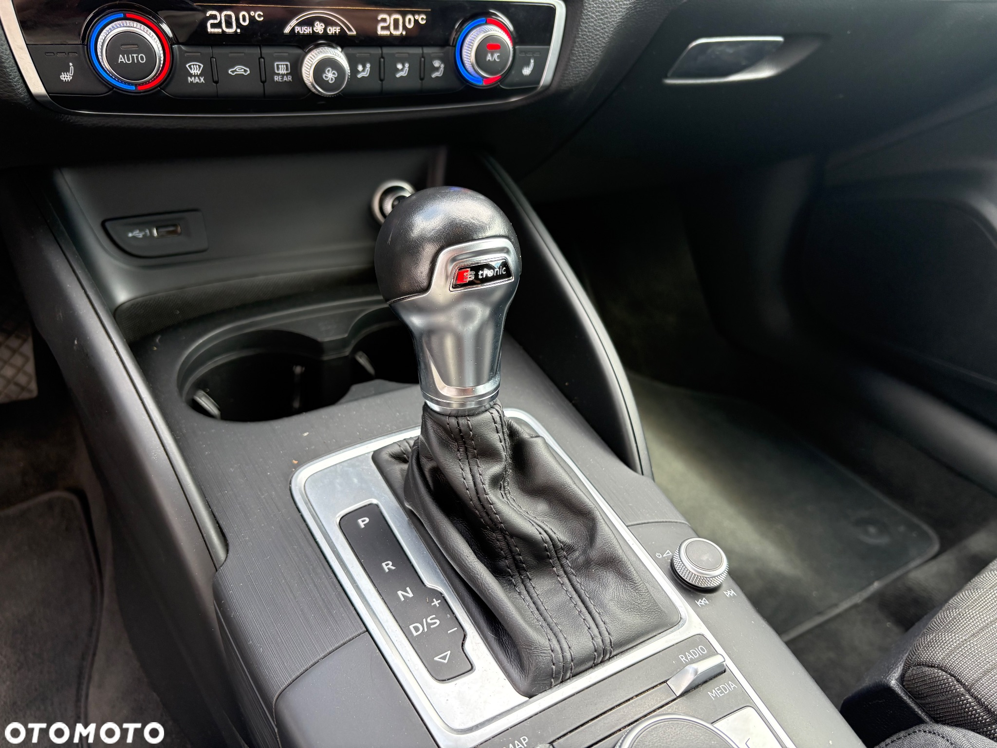 Audi A3 Limousine 1.6 TDI S tronic design - 18