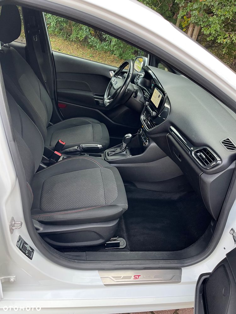Ford Fiesta 1.0 EcoBoost S&S ST-LINE - 28