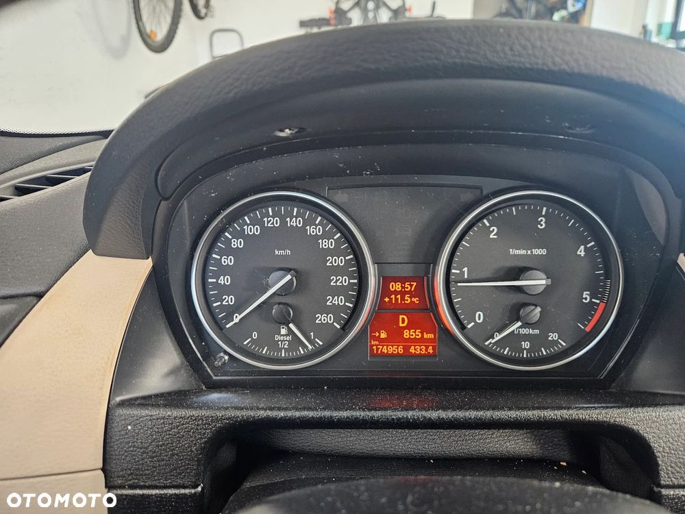 BMW X1 xDrive20d - 20