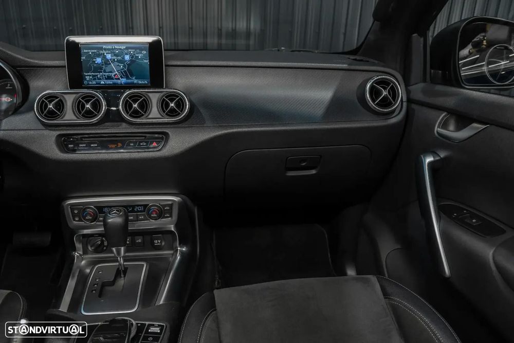 Mercedes-Benz X 250 - 9