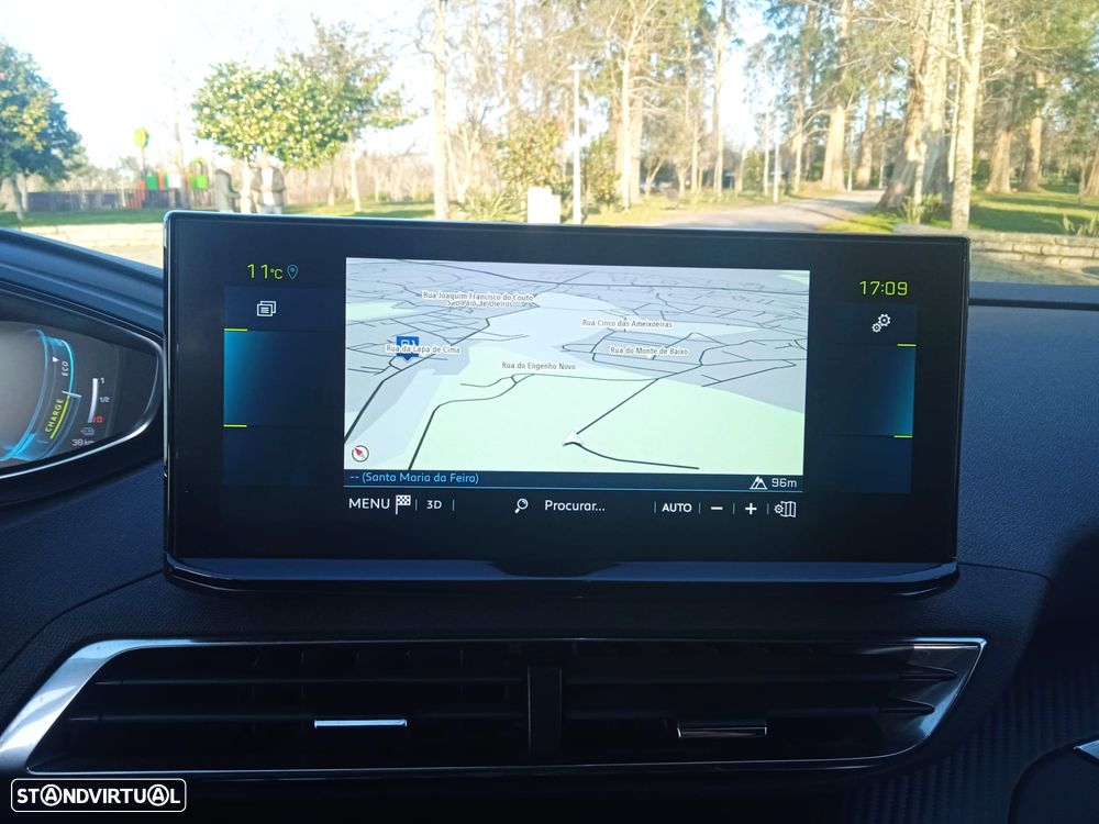 Peugeot 3008 1.6 Hybrid Allure Pack e-EAT8 - 26