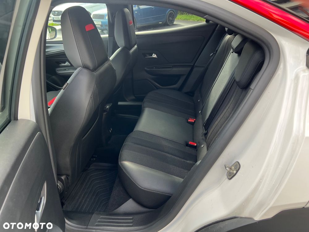 Opel Mokka 50kWh Elegance - 32