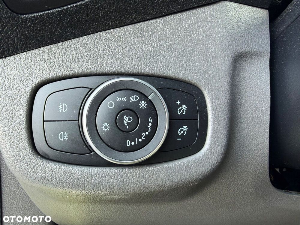 Ford transit-connect 230 L2 TREND - 17