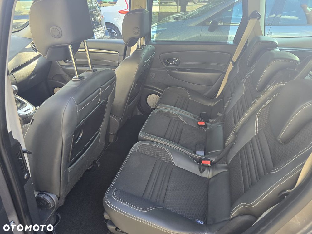 Renault Grand Scenic - 15