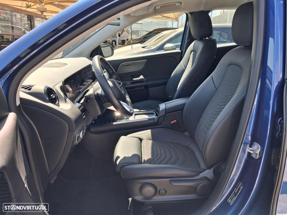 Mercedes-Benz GLA 180 d Progressive - 9