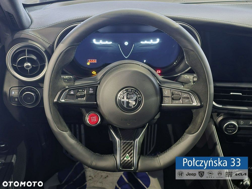Alfa Romeo Giulia - 19