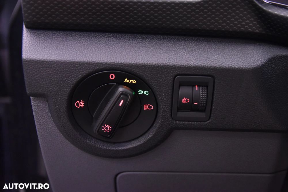 Volkswagen T-Cross - 15