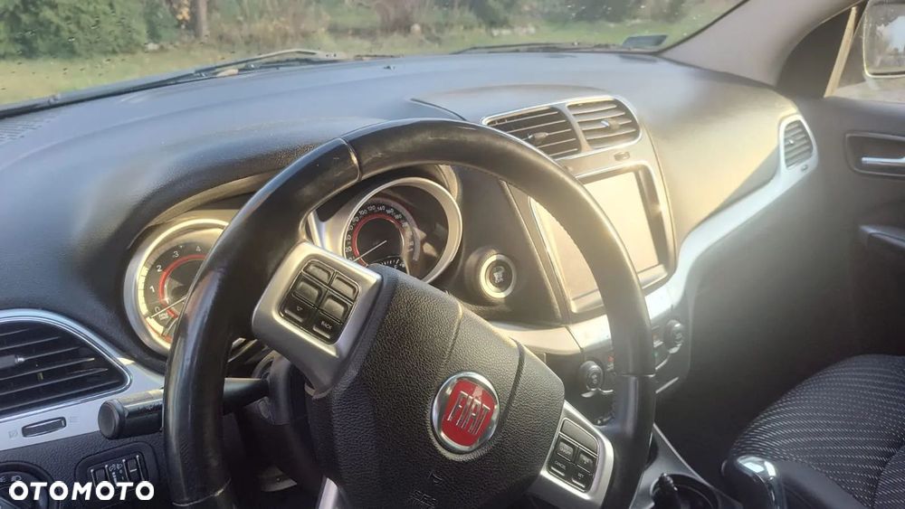 Fiat Freemont 3.6 V6 Urban - 21