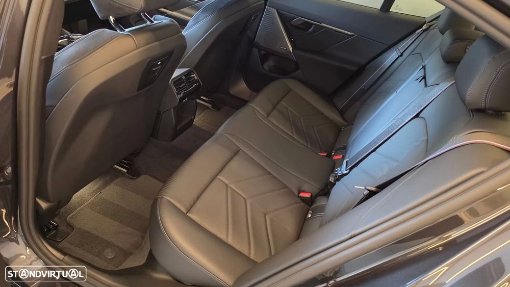 BMW i5 eDrive40 Pack Desportivo M Pro - 49
