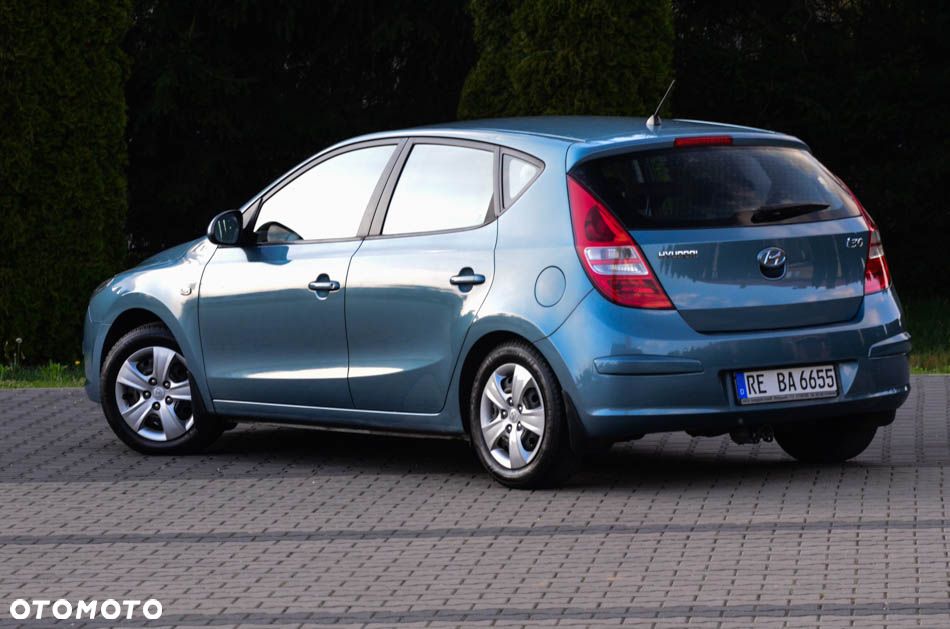 Hyundai i30 1.4 Comfort - 11