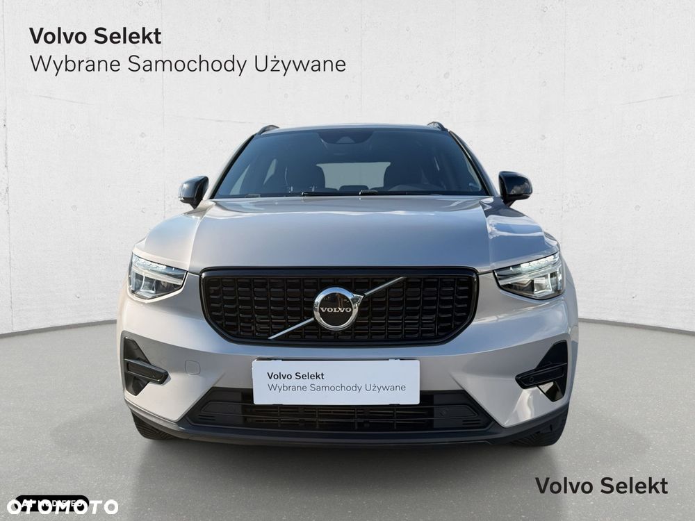 Volvo XC 40 - 3
