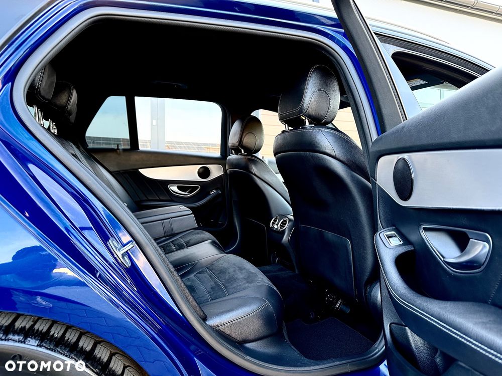 Mercedes-Benz Klasa C 220 d 9G-TRONIC AMG Line - 32