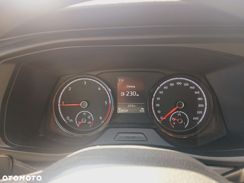 Volkswagen Transporter - 9