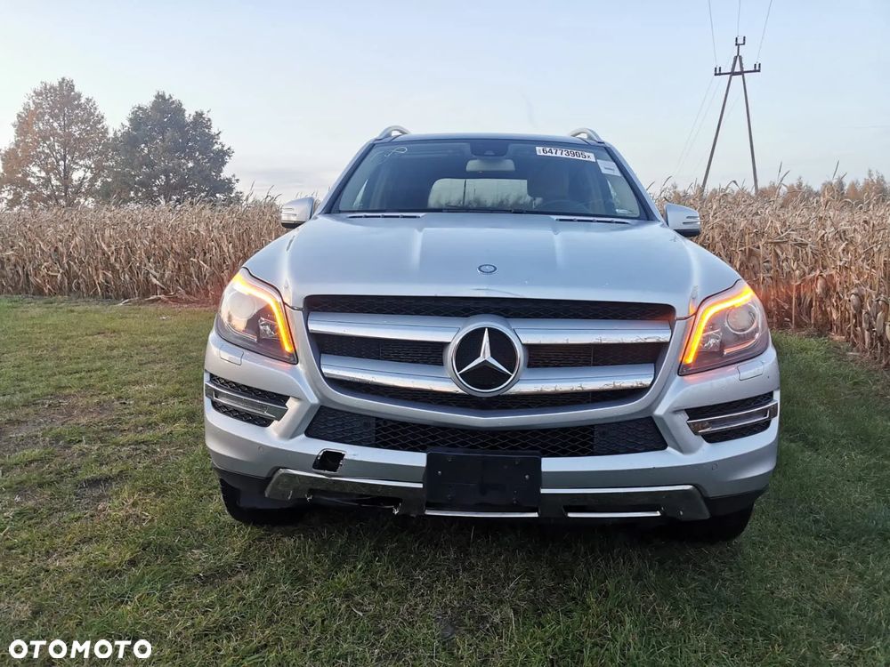 Mercedes-Benz GL 400 4Matic 7G-TRONIC - 4