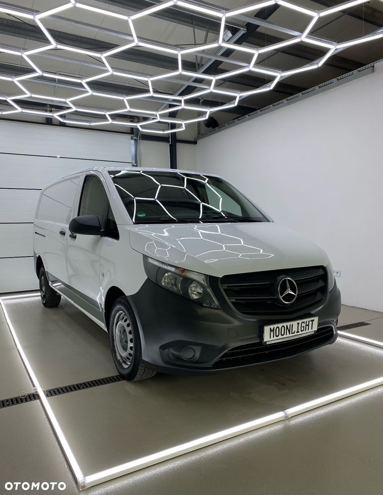 Mercedes-Benz Vito - 1