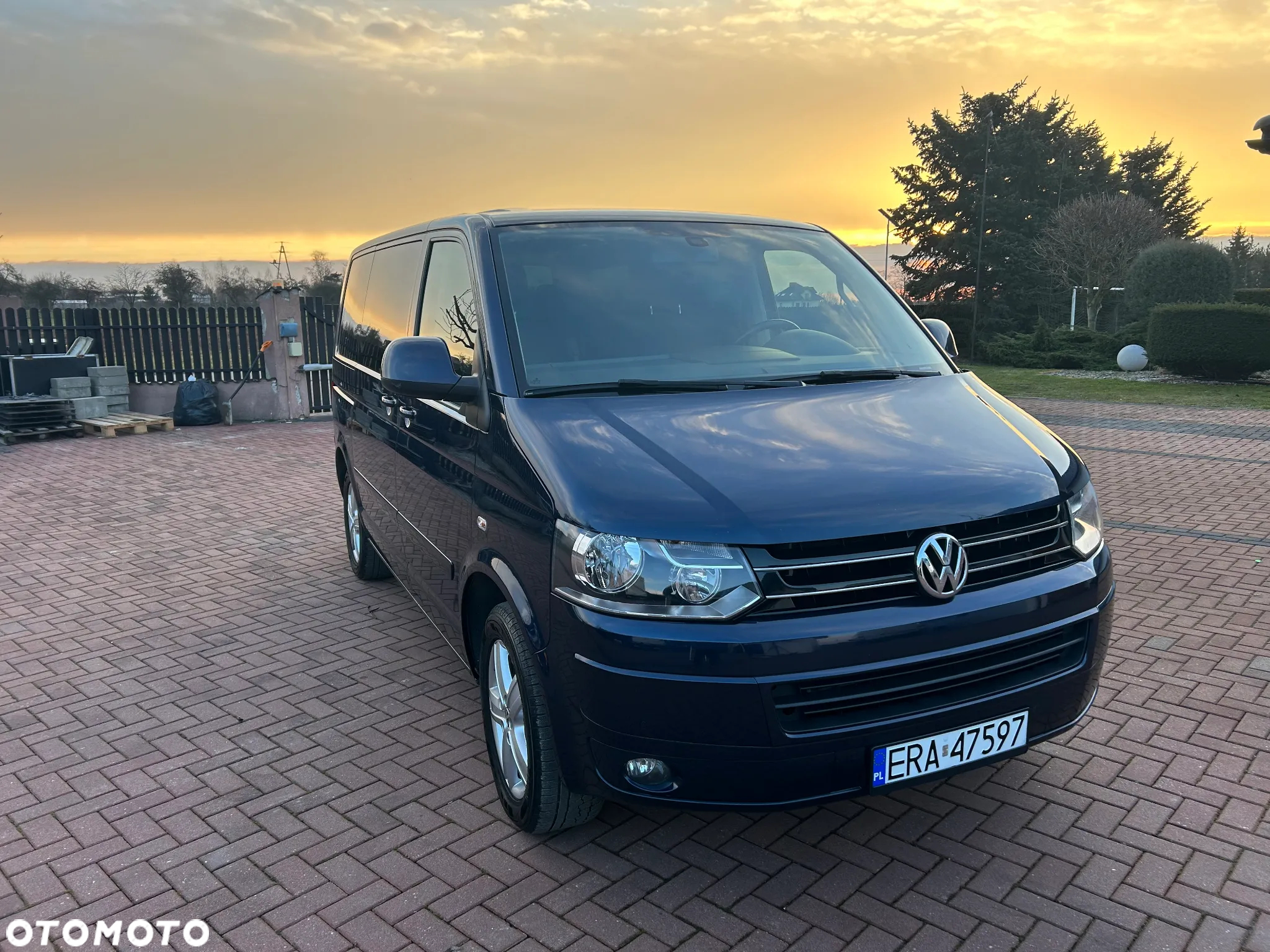 Volkswagen Multivan - 4