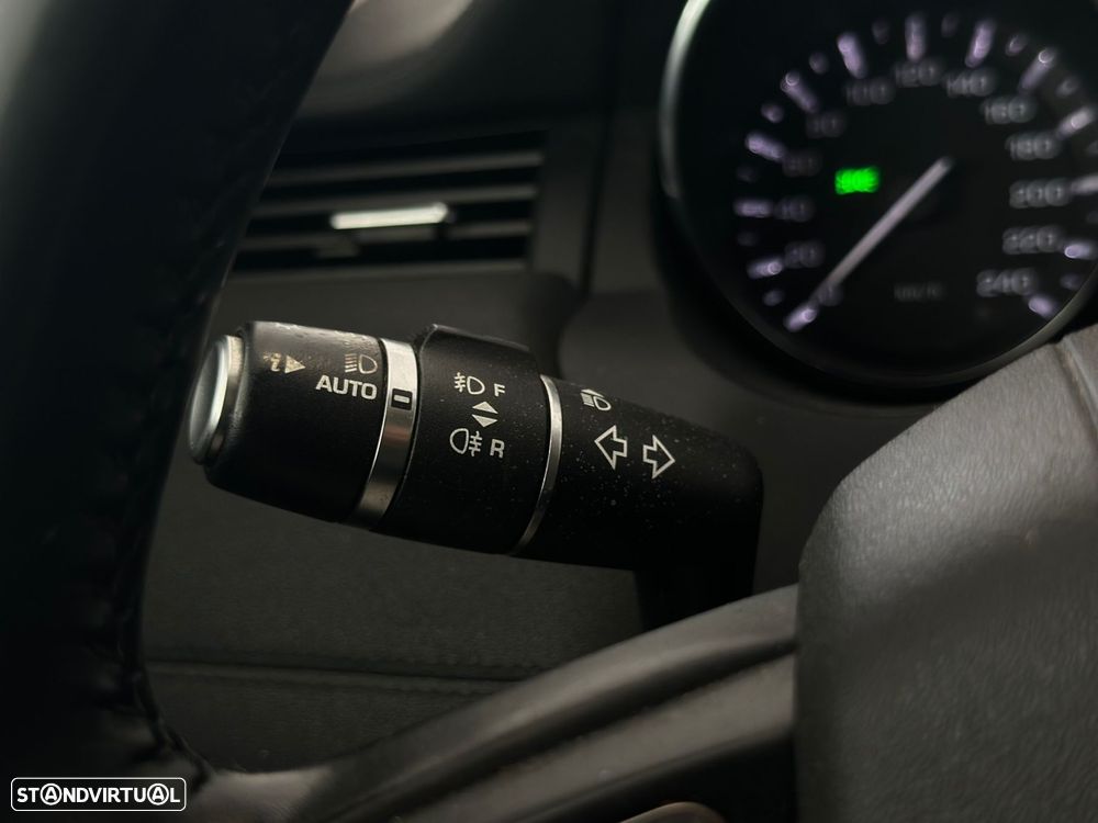 Land Rover Range Rover Evoque 2.2 eD4 Pure Tech - 30