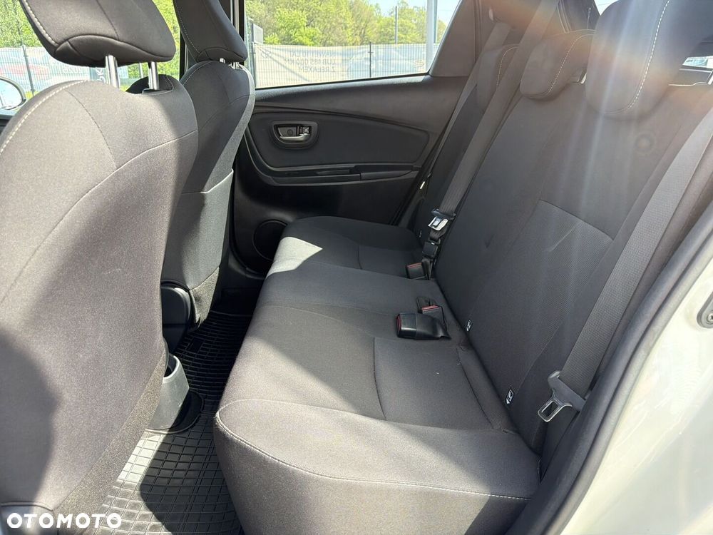 Toyota Yaris 1.5 Selection - 13