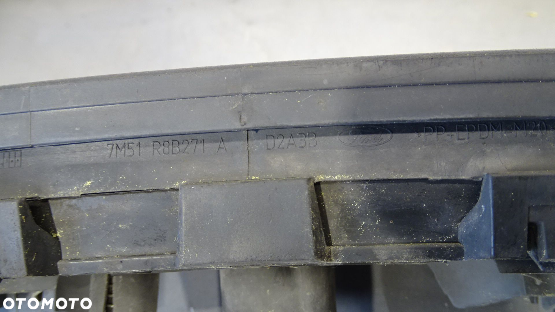 GRILL ATRAPA FORD C-MAX MK1 LIFT 1.6 - 12