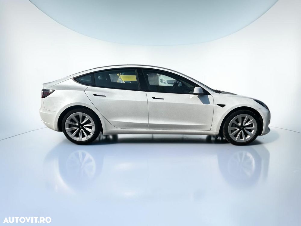 Tesla Model 3 Langstreckenbatterie Allradantrieb Dual Motor - 12