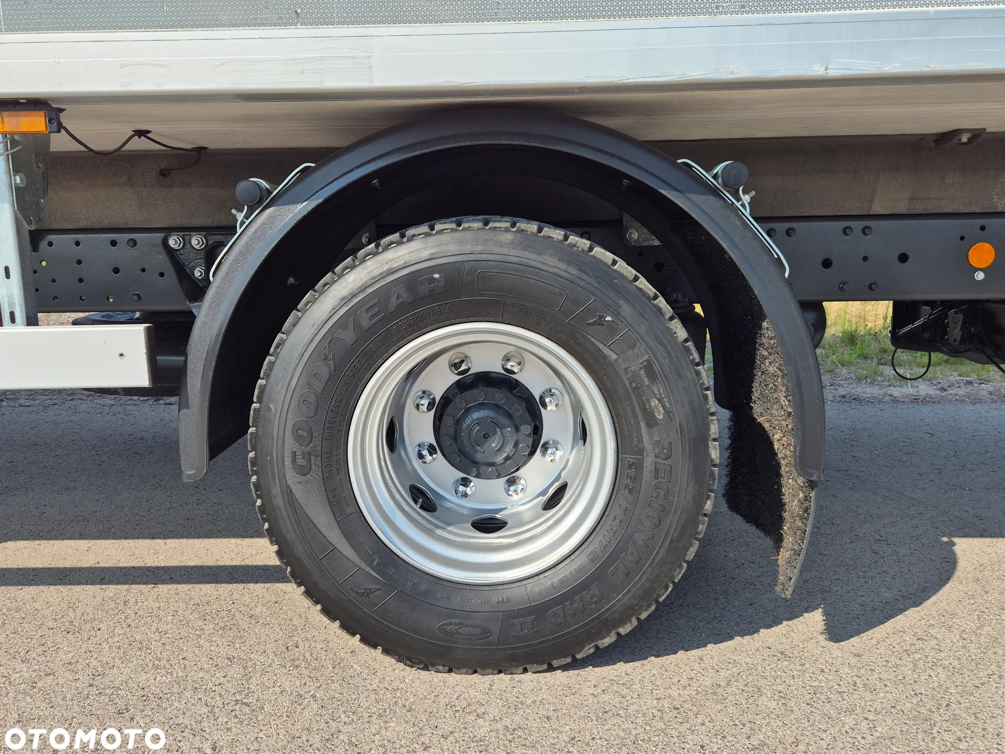 Iveco EUROCARGO 120-190L LIFT EURO6 CHŁODNIA CARRIER XARIOS 600MT - 23