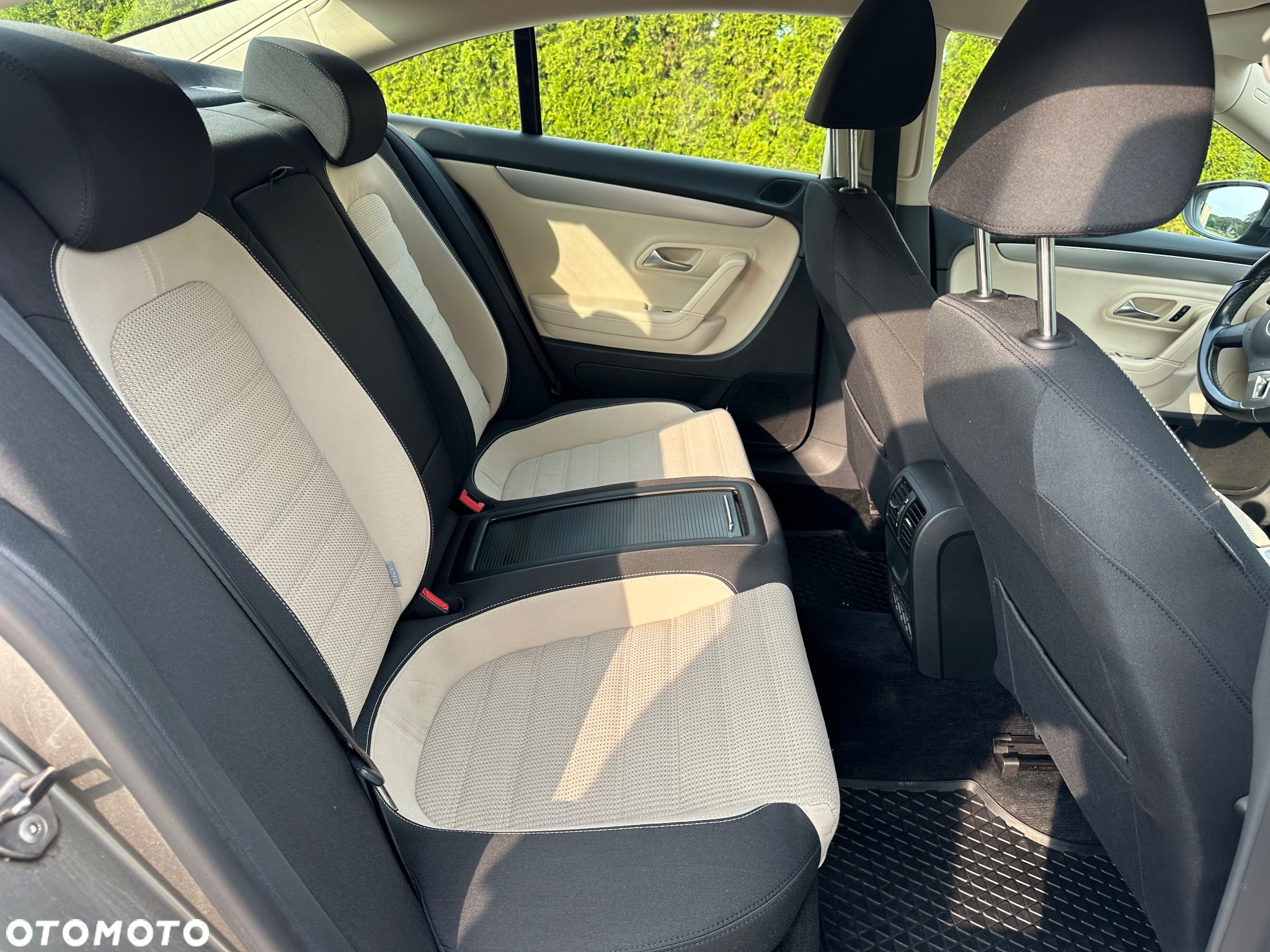 Volkswagen Passat CC 2.0 TDI DPF - 8